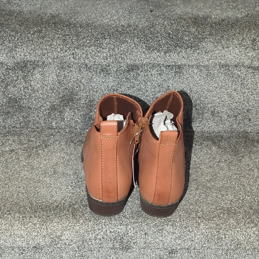 SO Rich Brown Ankle Boots